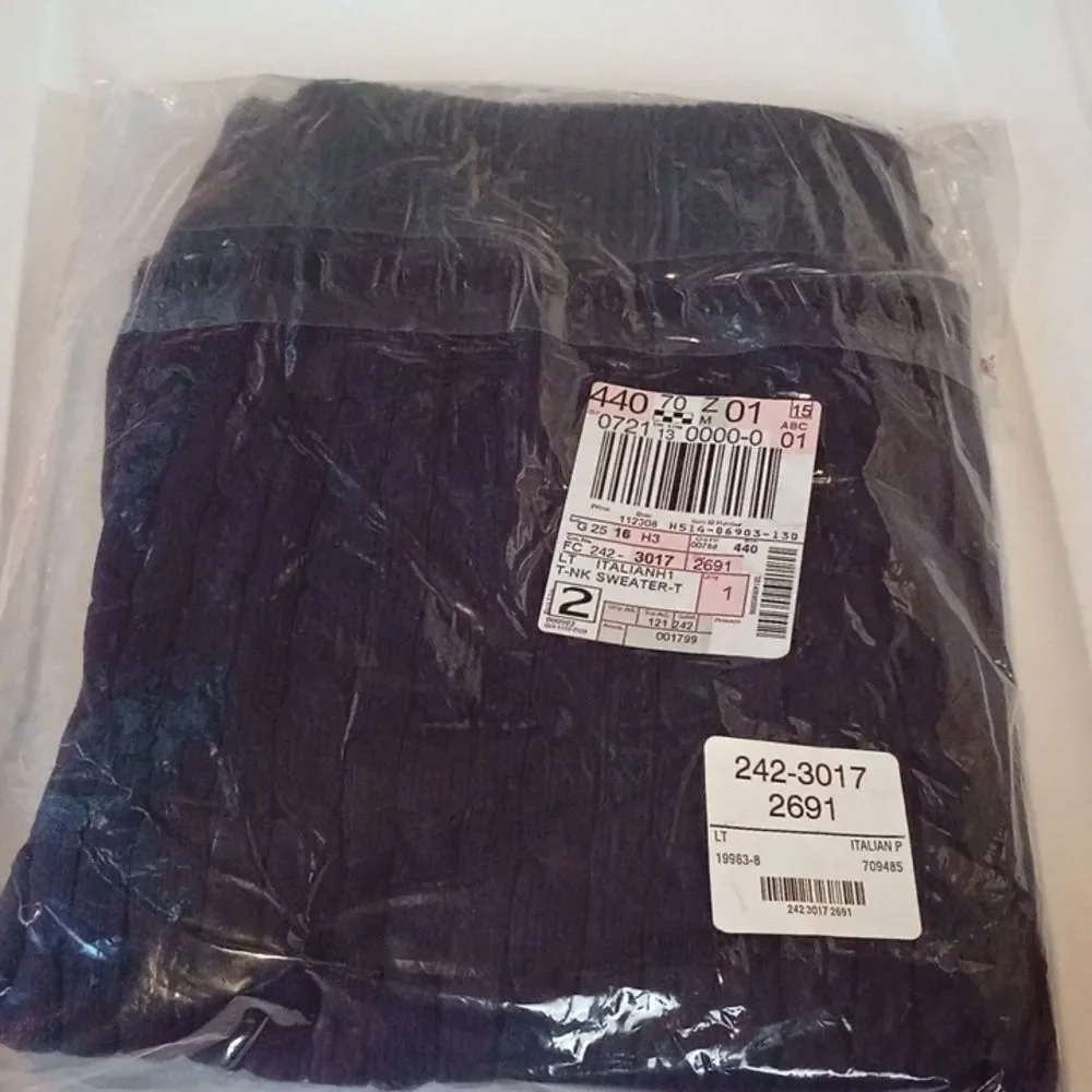 St John's Bay classic cable sweater nwt medium black (Rox174)